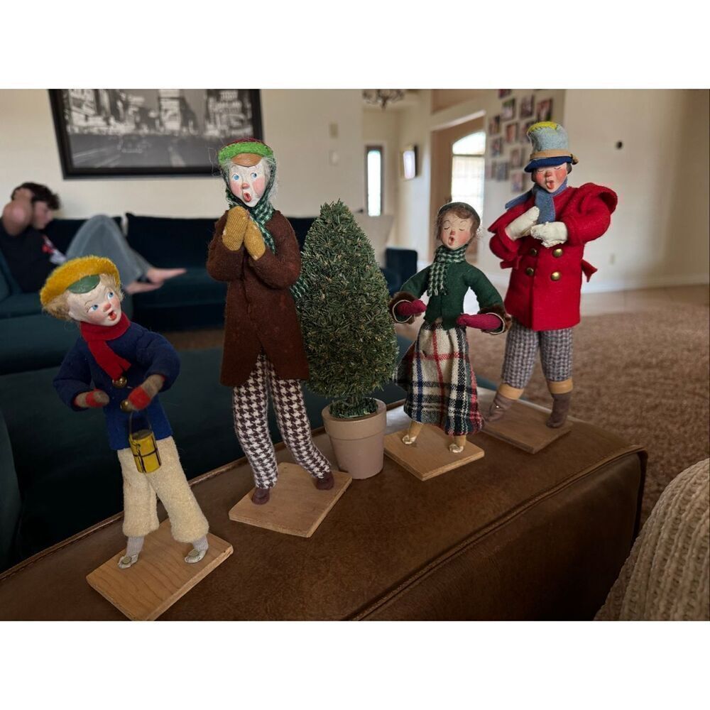Vintage 1940s Carolers 5 piece German singers wool clothing pine tree boy with l